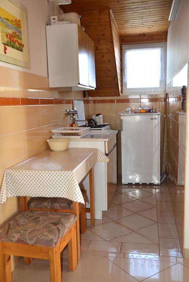Benedekne Haza Apartment Gyenesdiás Exterior photo